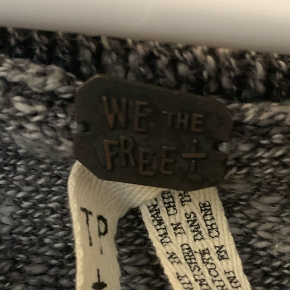 Free people cropped sweater - Picture 3 of 5